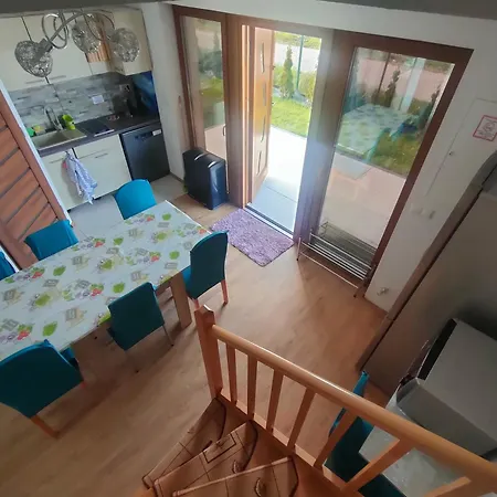 בית נופש House Seaside Relaxation - Nadmorski Relaks Do 10 Osob סרבינובו